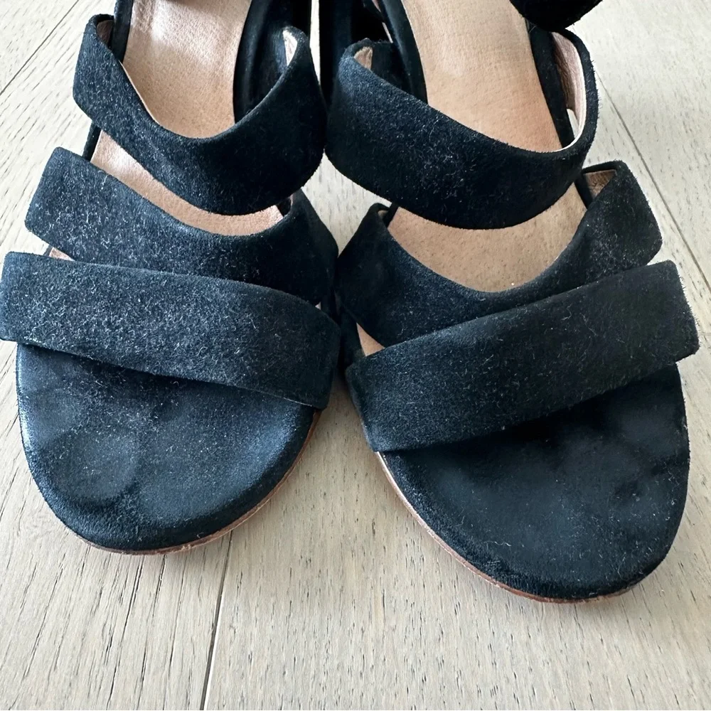 Madewell Black Suede Strappy Block Heel Sandals